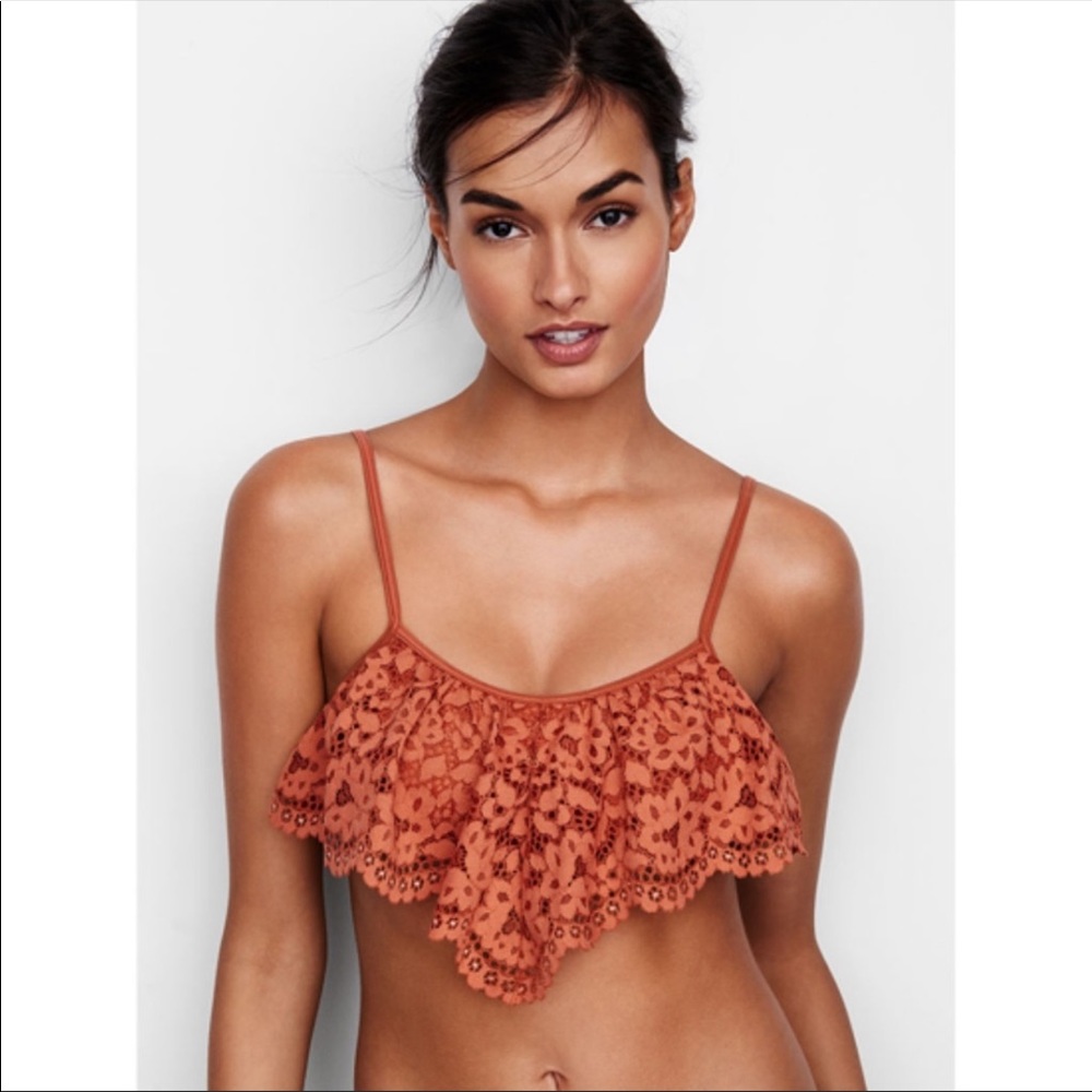 Victoria’s Secret BBV Flounce Ruffle Bralette L